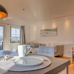 アパート Lueftenblick - 2 Am Starnberger See, Mit Terrasse Oder Balkon, Weitblick, Sauna, Kamin, E-ladestation