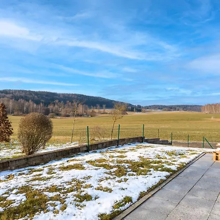 Apartment Lueftenblick - Am Starnberger See, Mit Terrasse, Weitblick, Sauna, Kamin, E-ladestation Berg am Starnberger See