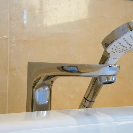 Апартаменты Lueftenblick - 2 Am Starnberger See, Mit Terrasse Oder Balkon, Weitblick, Sauna, Kamin, E-ladestation *