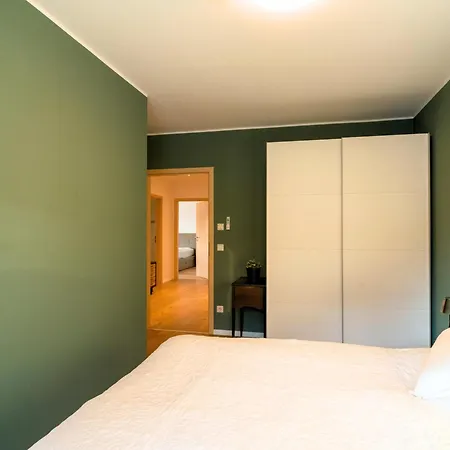 Lueftenblick - Am Starnberger See, Mit Terrasse, Weitblick, Sauna, Kamin, E-ladestation Apartment *