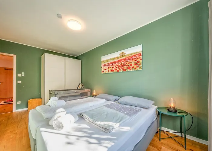 Lueftenblick - 2 Am Starnberger See, Mit Terrasse Oder Balkon, Weitblick, Sauna, Kamin, E-ladestation Appartamento *